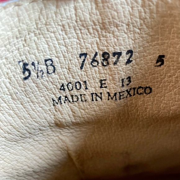 Frye Women’s Phillip Harness Short Boots in Burnt Red Size 5.5 - Picture 10 of 11